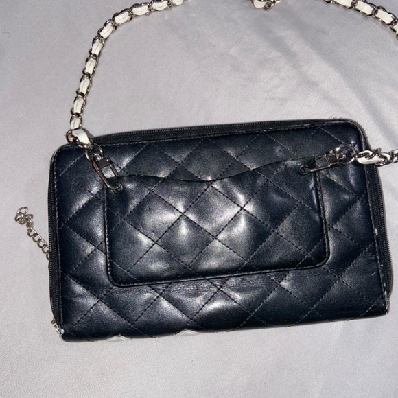 💗💗CHANEL💗💗Cambon Double Organizer on Chain - Picture 12 of 16